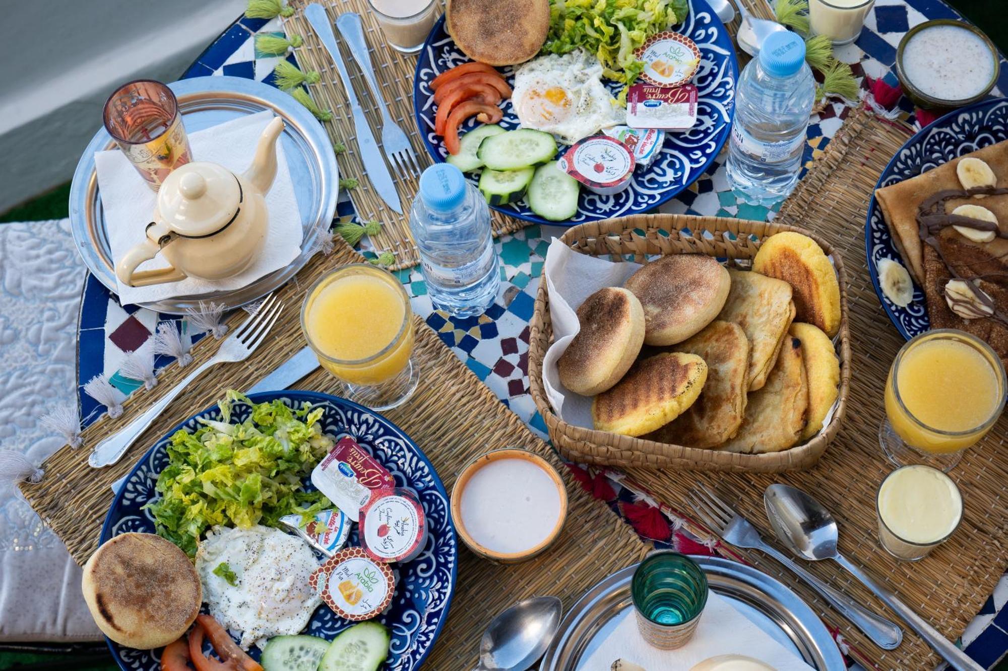 Dar Al Ghazal Hotel Tanger Kültér fotó